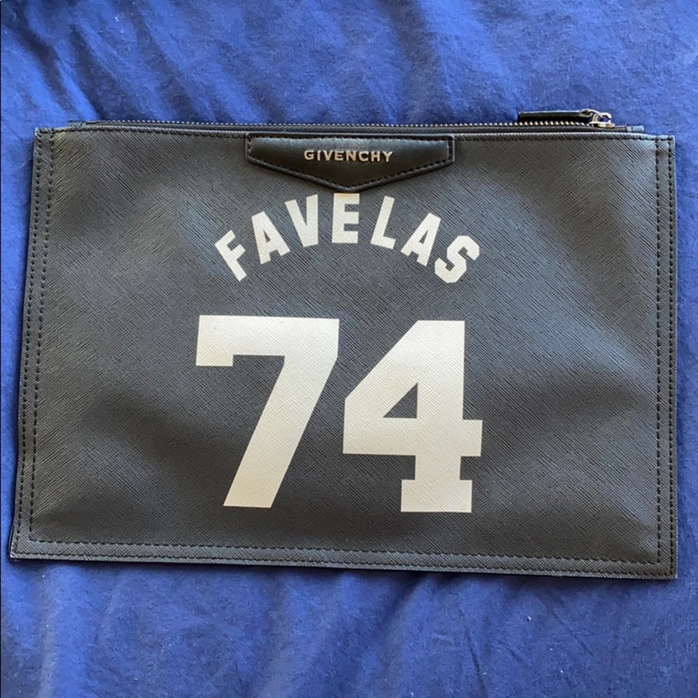 Black leather pouch / clutch “FAVELAS” Givenchy